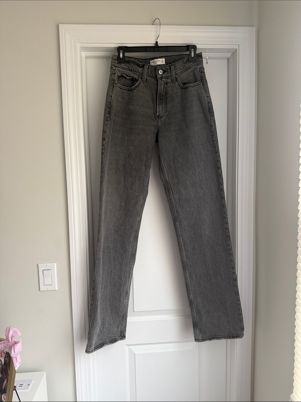 Abercrombie & Fitch Low Rise Straight Leg Extra Long Jeans - Charcoal Gray